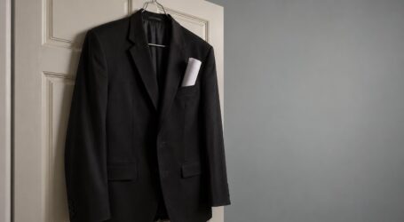 A Suit, Centrelink and Girls on the Platform (Part 1)
