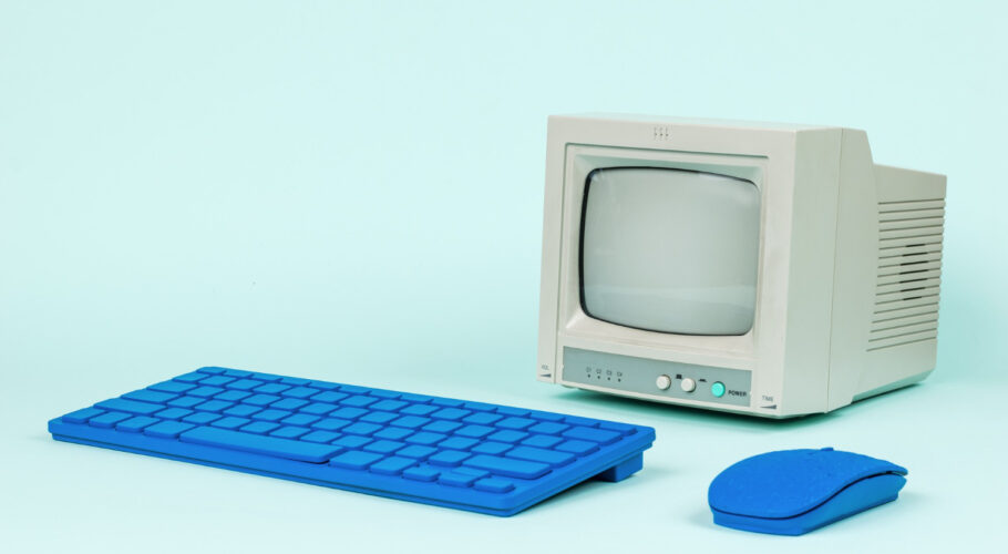 old vintage amiga 500 computer monitor and keyboard equipment