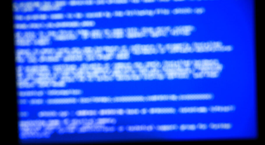 blue system crash screen defocused background ibm computer