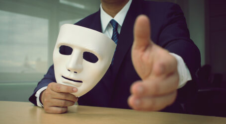 My Plan to Make Money by Committing Fraud – Mad Chaos: June 4, 1997
