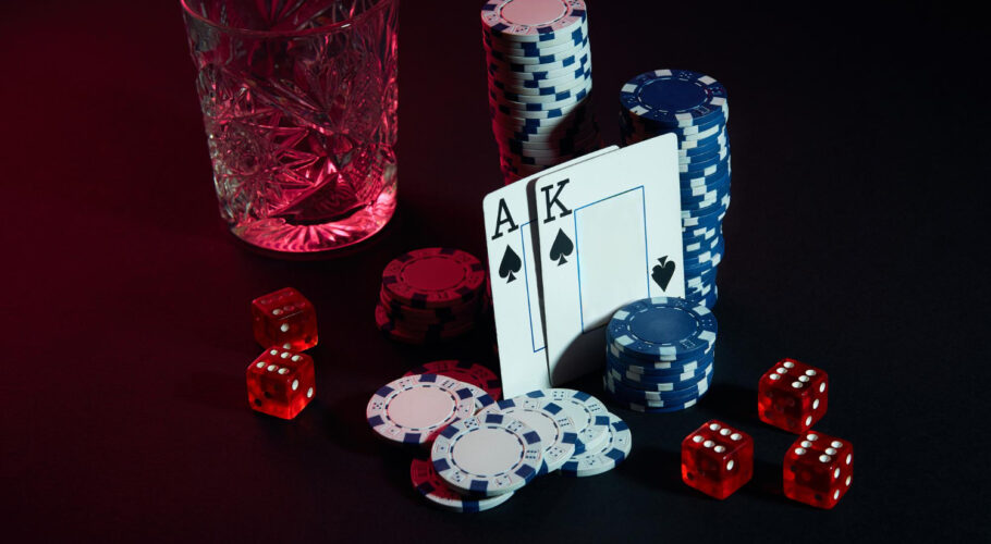 cards poker player table are chips glass cocktail with whiskey online gambling poker cards ace king