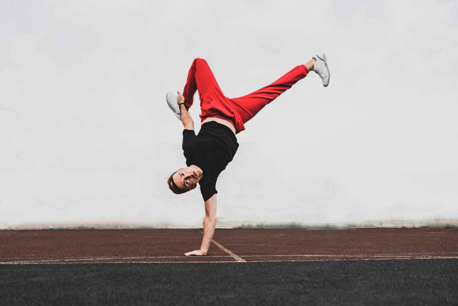 dancing breakdance street acrobatic motion