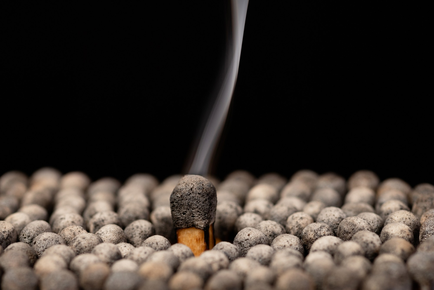 macro dark burned heads matches one big safety match as symbol failed leadership